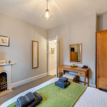 Littlecroft Holiday home